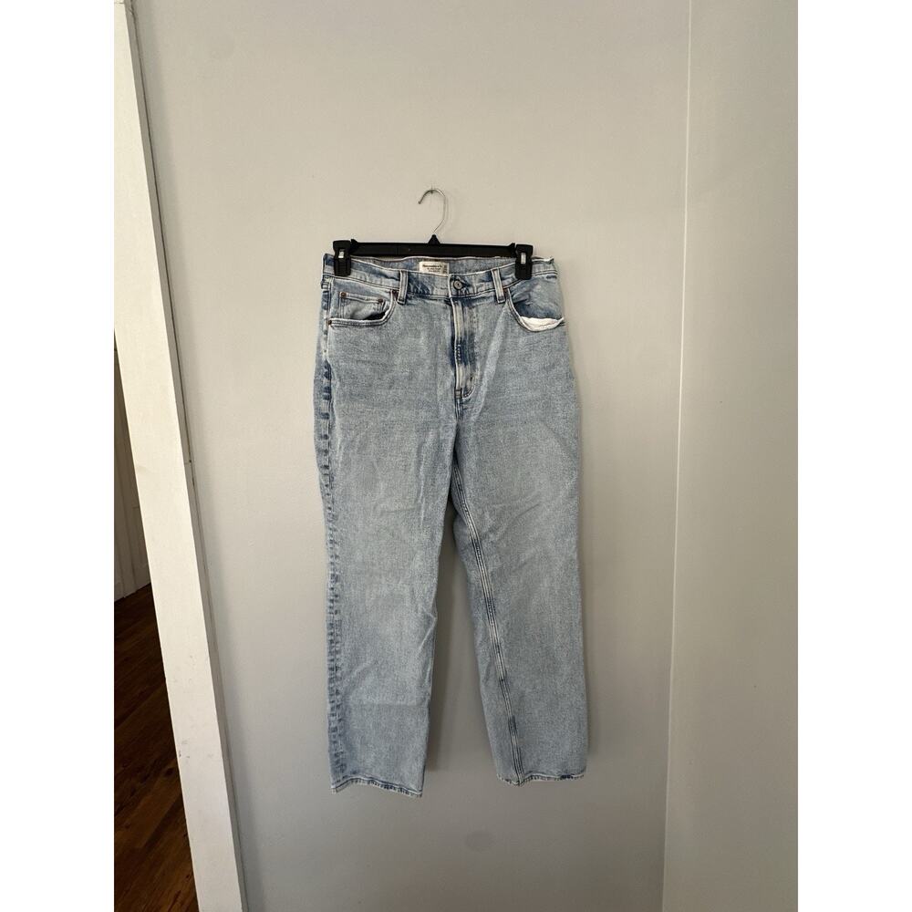 Abercombie & Fitch The Ankle Straight Ultra High Rise Women's Blue Jeans Size 32